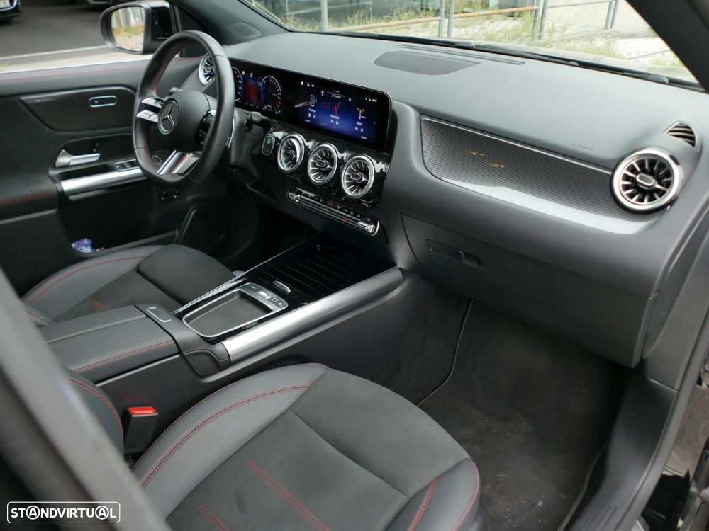 Mercedes-Benz GLA 250 e AMG Line - 30