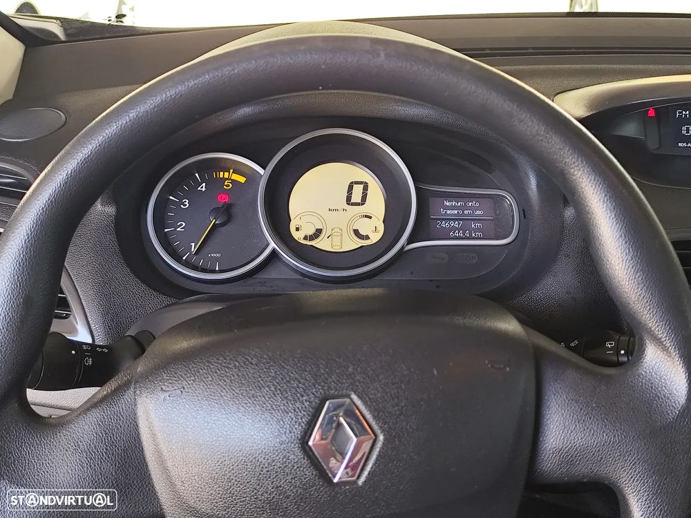 Renault Mégane 1.5 dCi Confort - 8