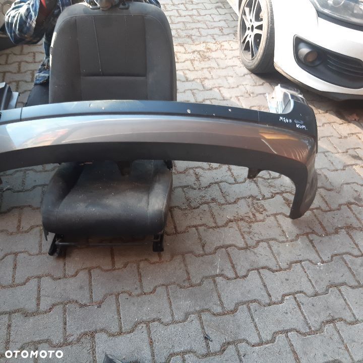 zderzak tylny Megane II Kombi - 1
