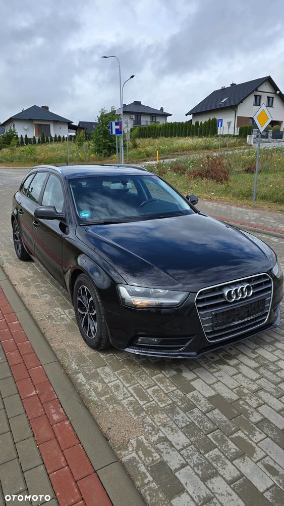 Audi A4 Avant 2.0 TDI e DPF Attraction - 2