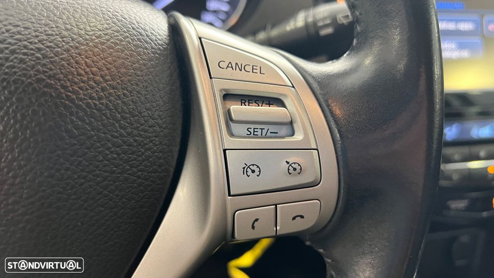 Nissan Qashqai 1.5 dCi Acenta Connect - 26