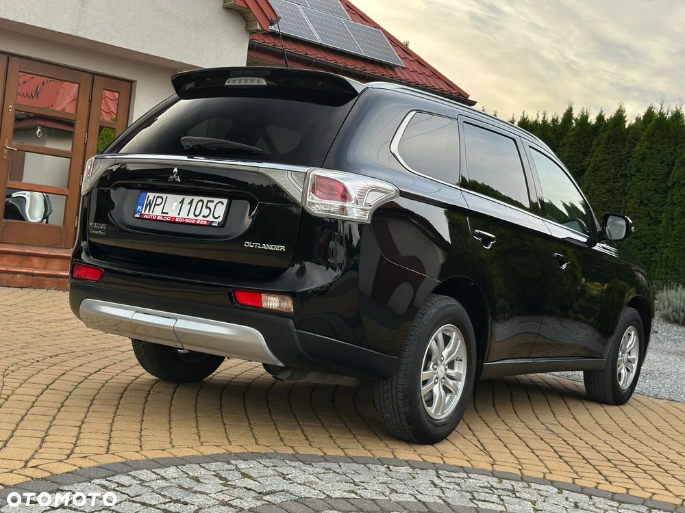 Mitsubishi Outlander - 31