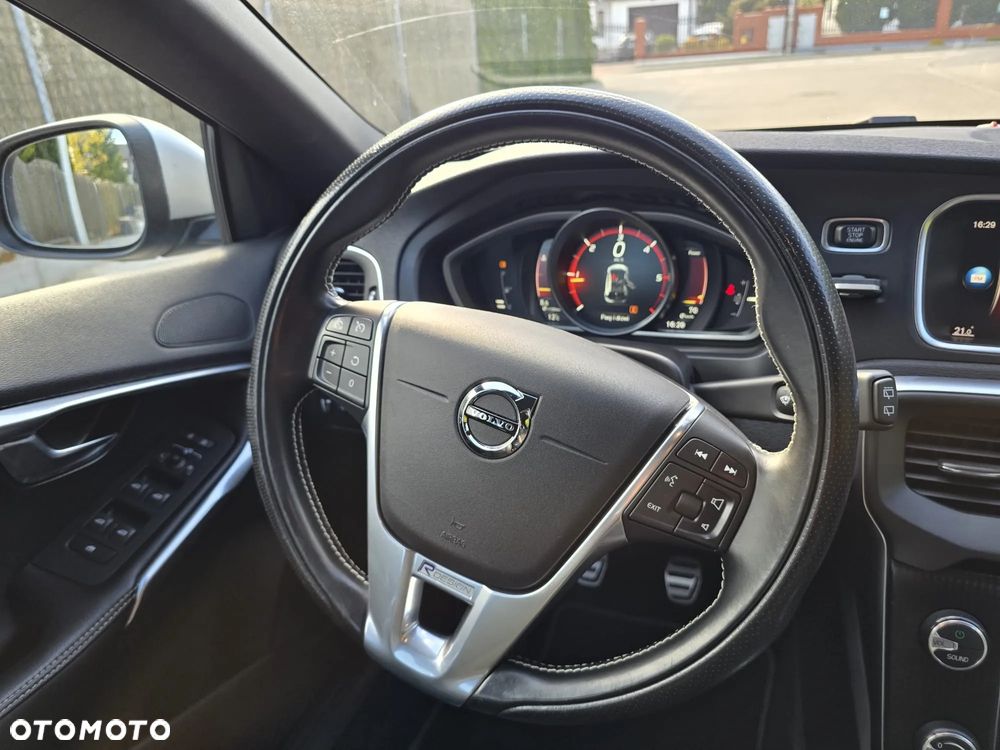 Volvo V40 - 20