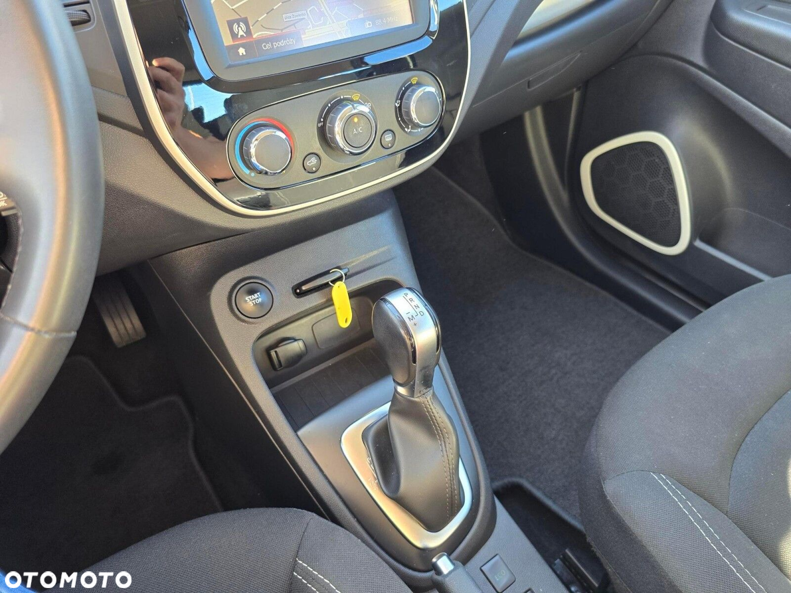 Renault Captur - 20