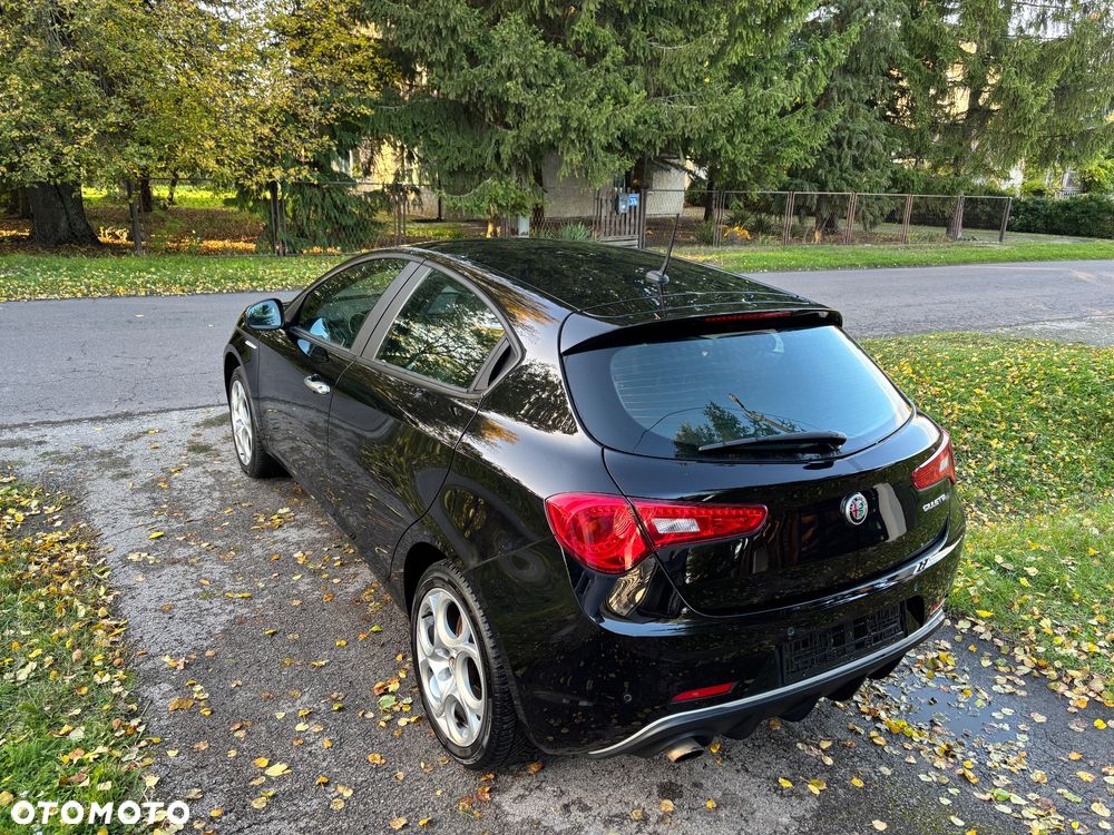 Alfa Romeo Giulietta 1.4 TB 16V Lusso Ti - 11