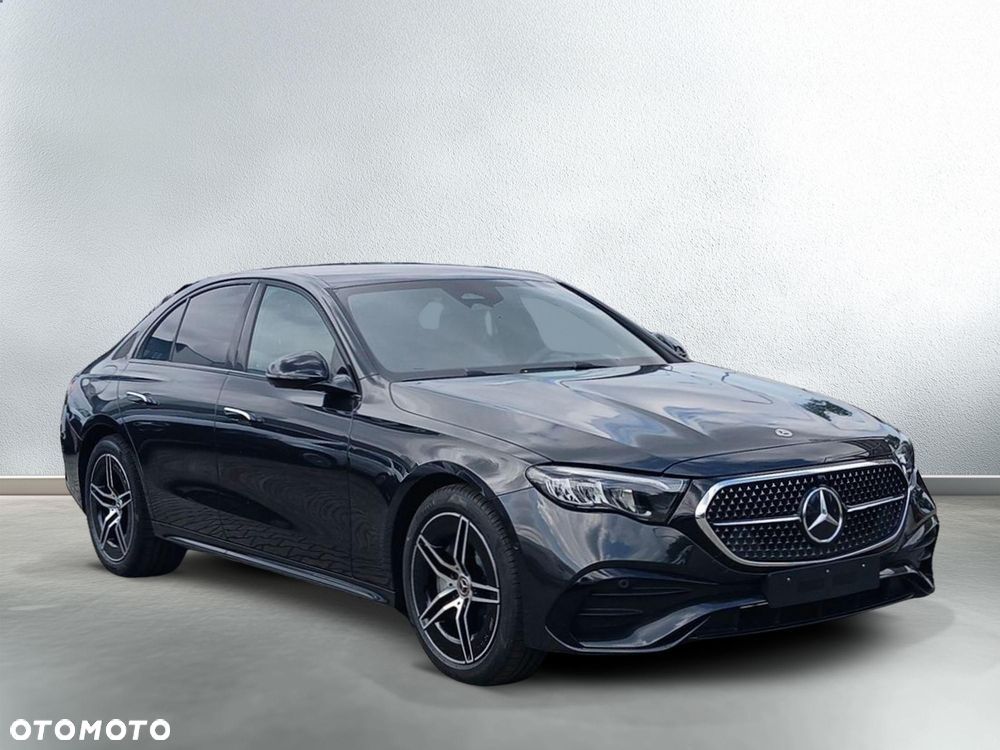 Mercedes-Benz Klasa E 220 d mHEV 4-Matic AMG 9G-Tronic - 2