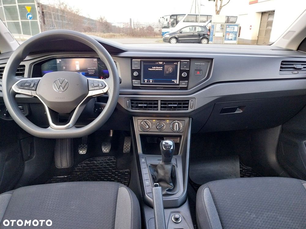 Volkswagen Polo - 10
