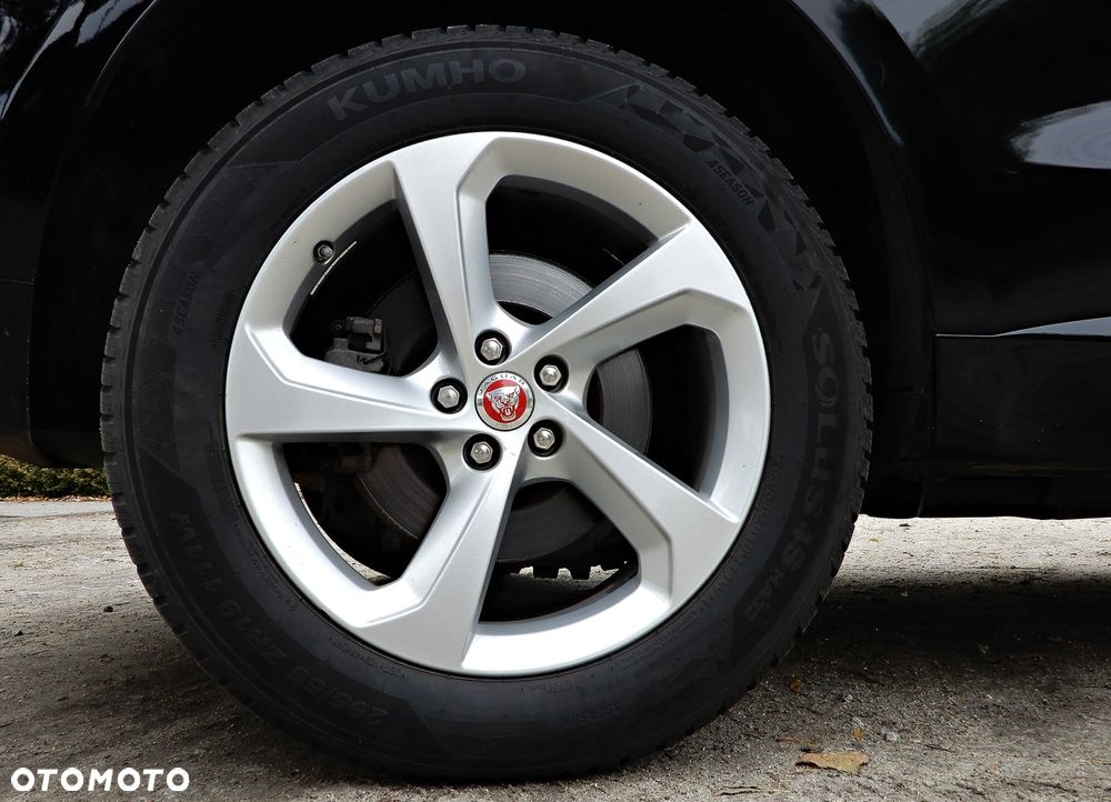 Jaguar F-Pace 2.0 i4D AWD Pure - 25