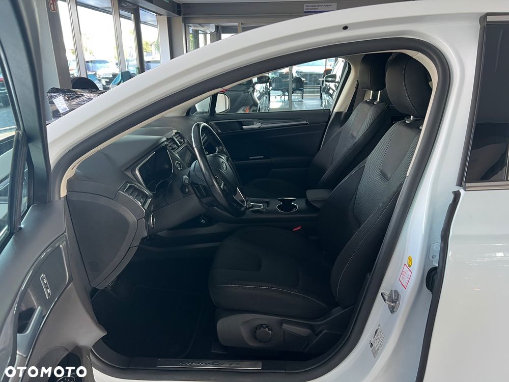 Ford Mondeo 2.0 EcoBlue Titanium - 22