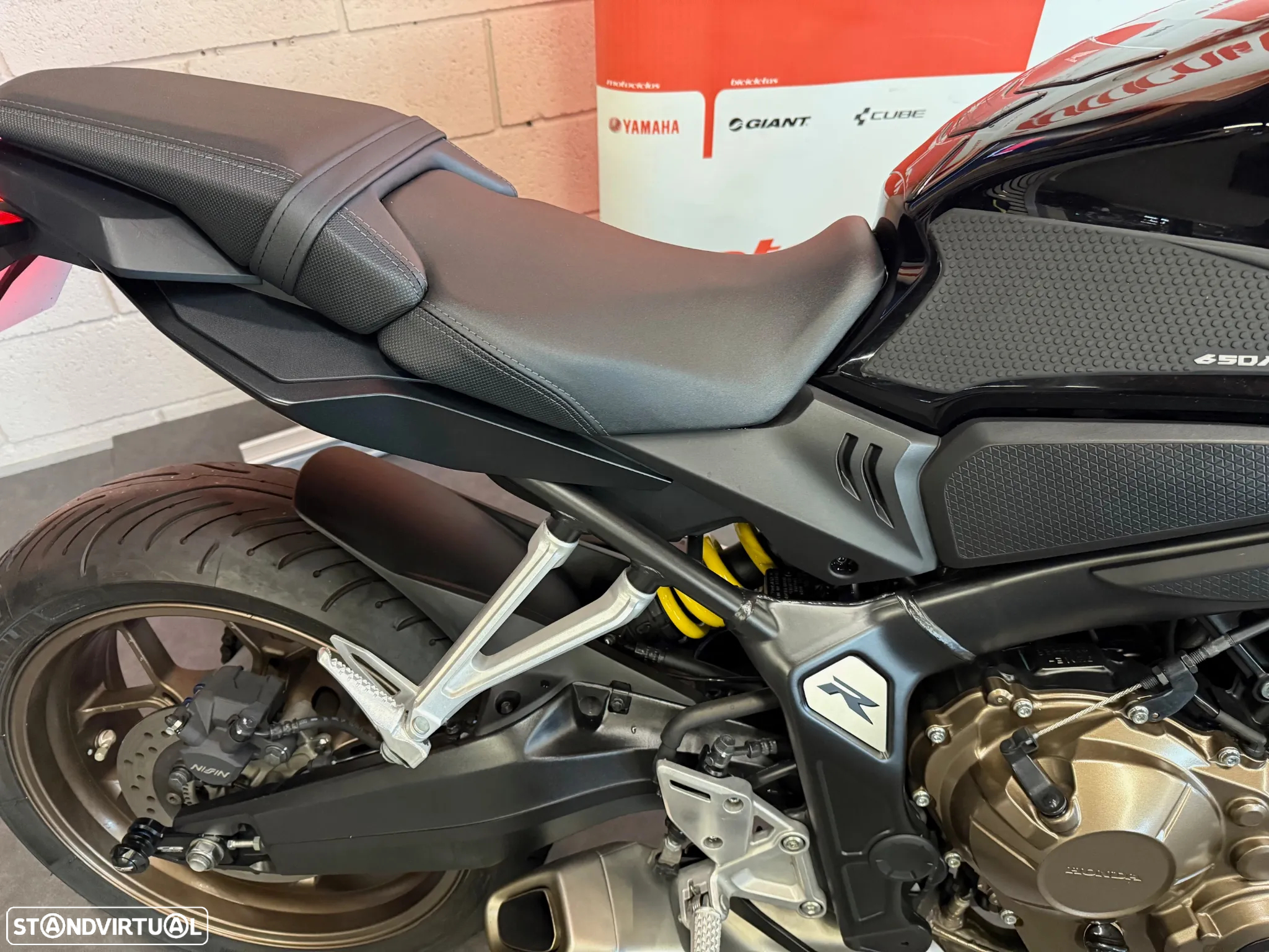 Honda CB - 24