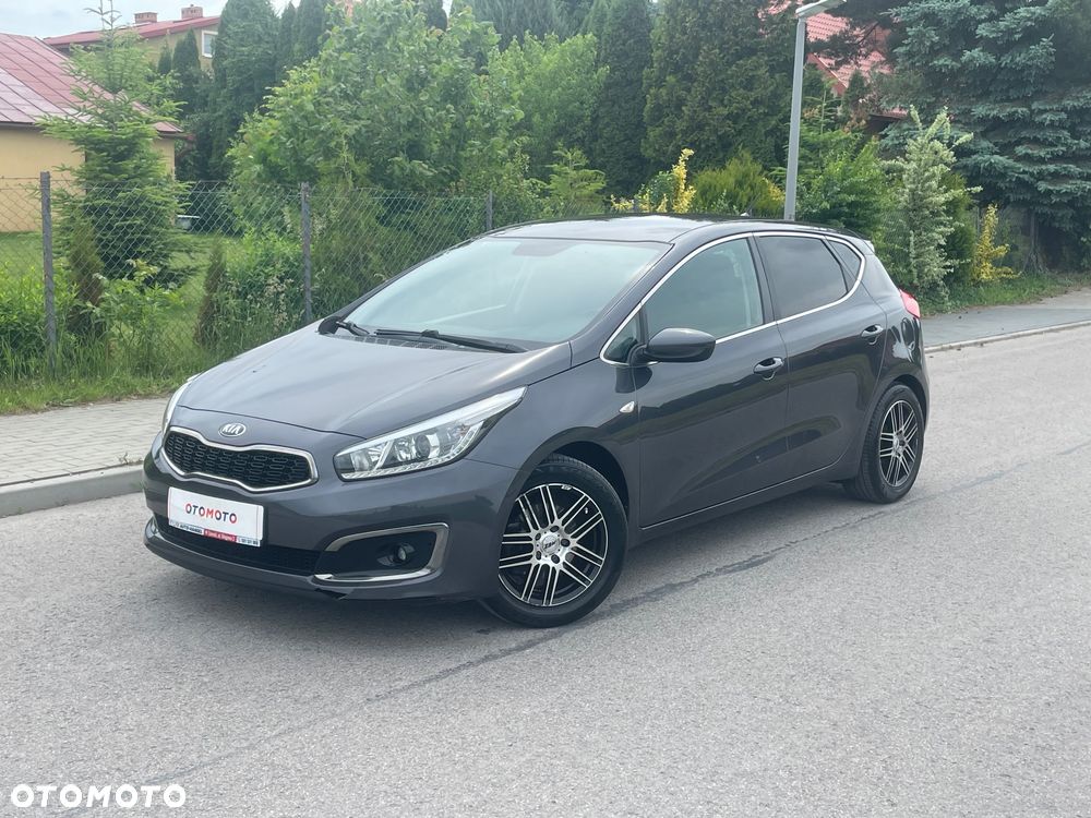 Kia Ceed 1.4 CVVT Vision - 17