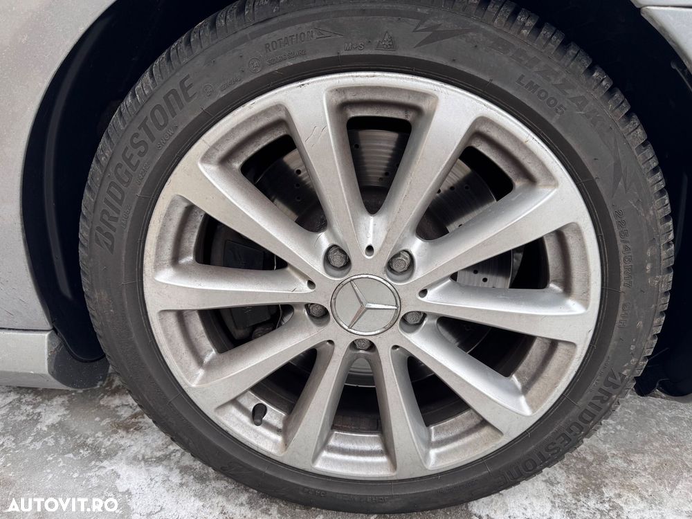 Mercedes-Benz SLK 250 (BlueEFFICIENCY) 7G-TRONIC - 10