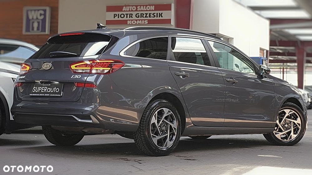 Hyundai i30 1.5 T-GDI 48V Smart Plus DCT - 12