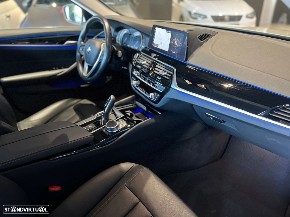 BMW 520 d Auto - 42