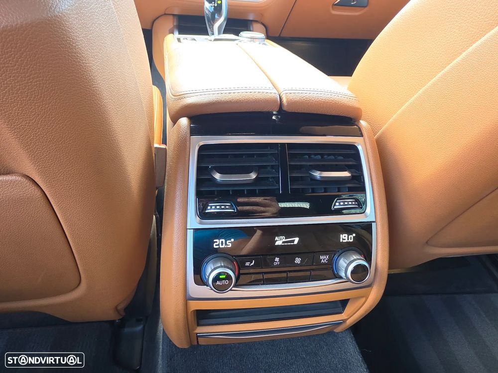 BMW 730 d Pack M Auto - 34