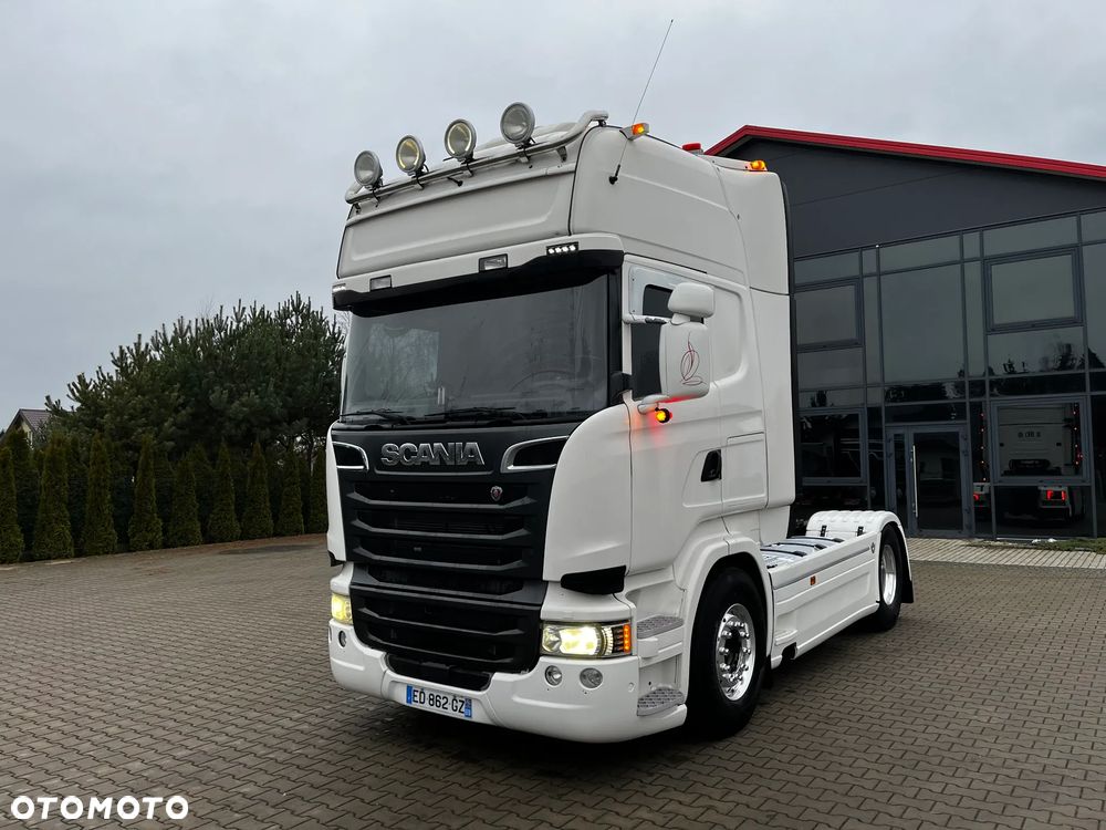 Scania R 580 V8 SPROWADZONA Z FRANCJI SERWISOWANA RETARDER DWA ZBIORNIKI FELGI ALUMINIOWE LODÓWKA - 1
