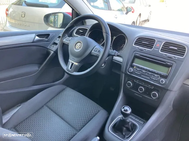 VW Golf 1.6 TDi Highline - 4