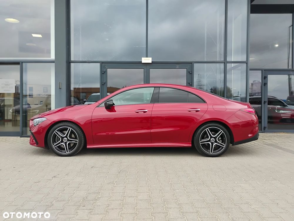 Mercedes-Benz CLA 200 AMG Line 7G-DCT - 8