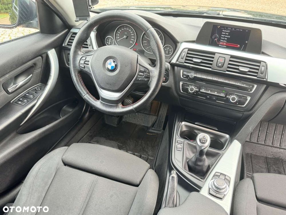 BMW Seria 3 - 21