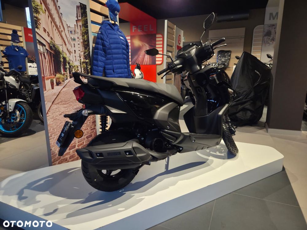 Yamaha RZ - 11