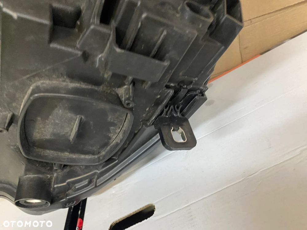 lampa audi a3 8Y full led prawa eu cała - 7