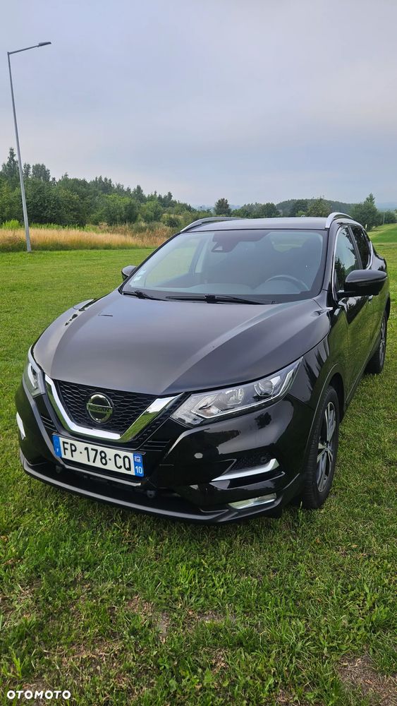 Nissan Qashqai 1.3 DIG-T Tekna DCT - 2