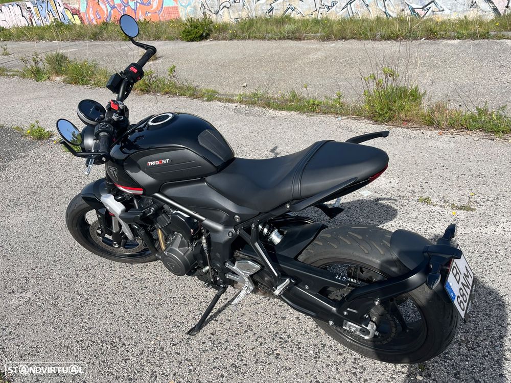 Triumph Trident - 2