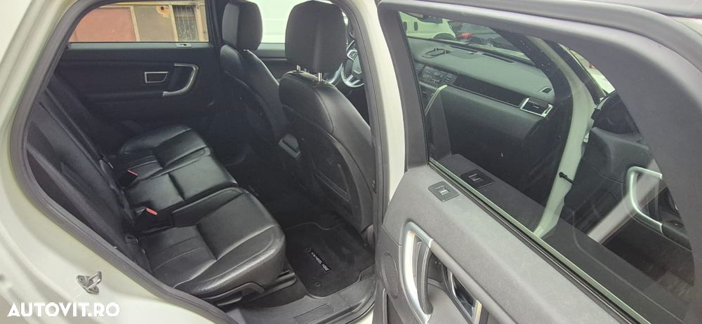 Land Rover Discovery Sport - 9