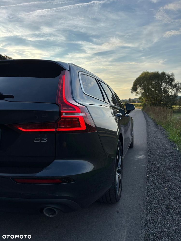 Volvo V60 D3 Drive-E Dynamic Edition (Momentum) - 23