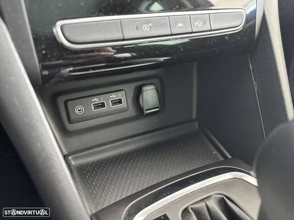 Renault Mégane 1.3 TCe Techno EDC - 18