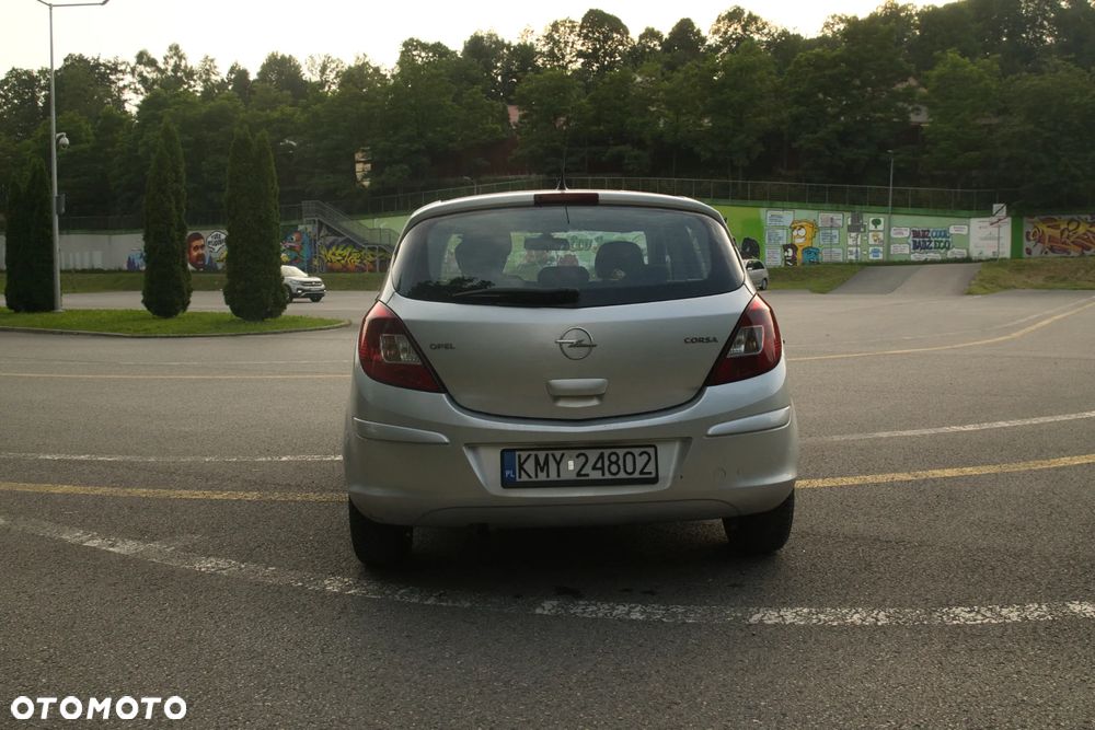 Opel Corsa 1.4 16V Enjoy - 4