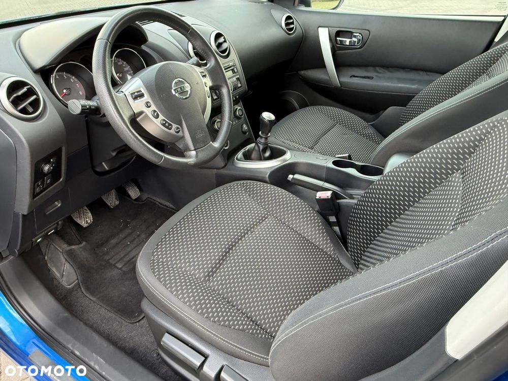 Nissan Qashqai - 22