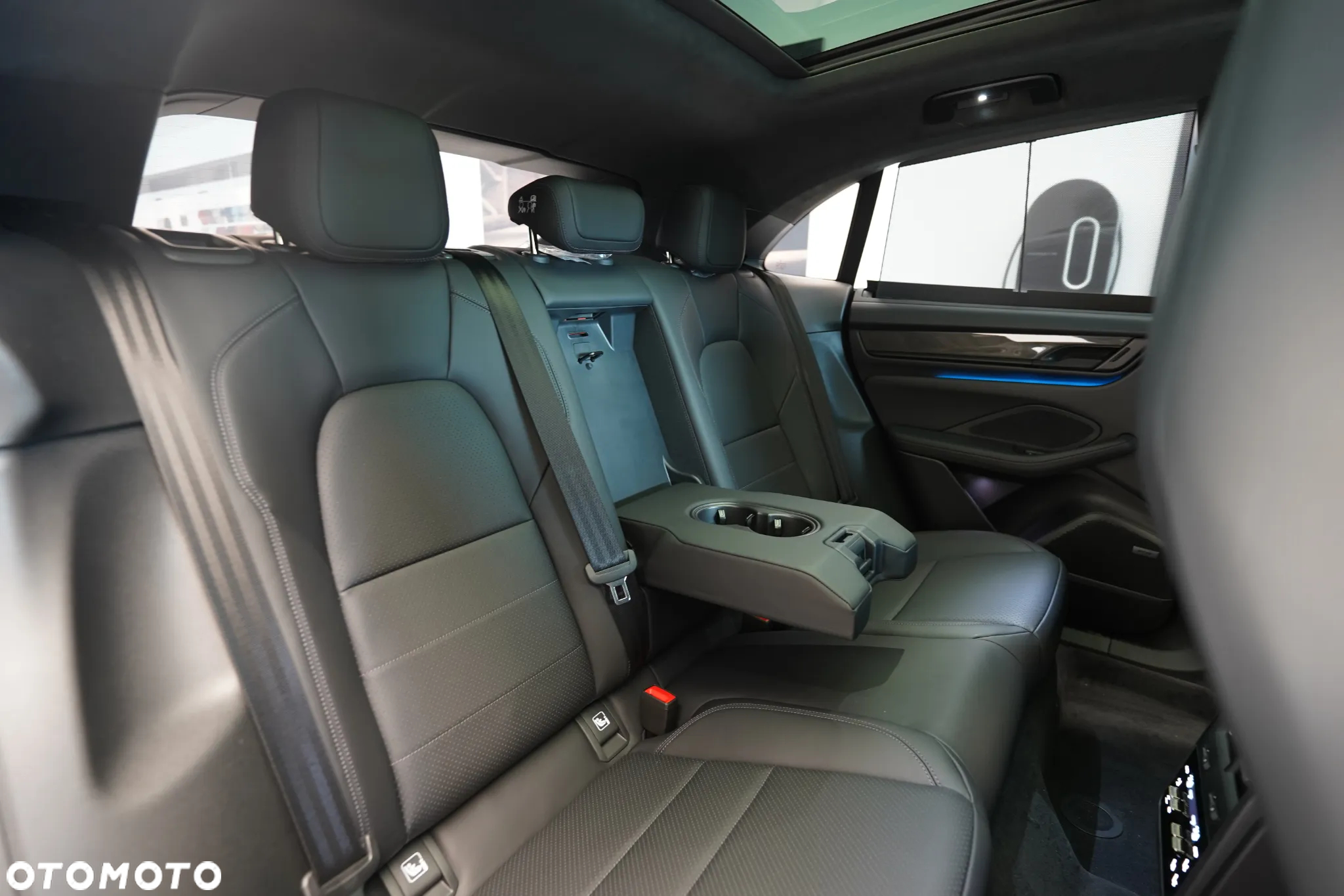 Porsche Macan Turbo 100kWh - 13