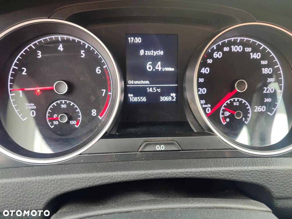 Volkswagen Golf 1.5 TSI ACT OPF Highline - 7