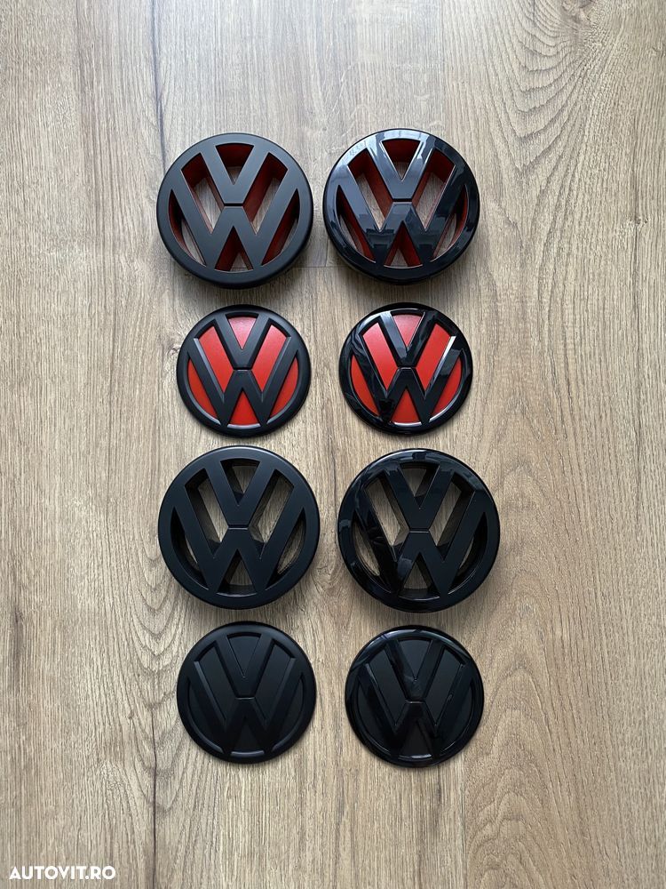 Emblema Embleme Semn Logo Negru Grila Bara Fata Haion Spate Vw Golf 5 - 1