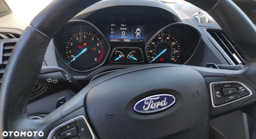 Ford Escape 2.0 EcoBoost AWD Titanium - 13