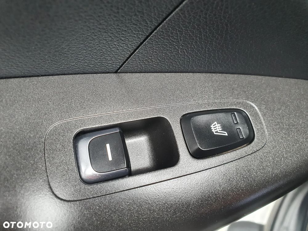 Kia Sportage 1.6 GDI 2WD DREAM-TEAM EDITION - 11