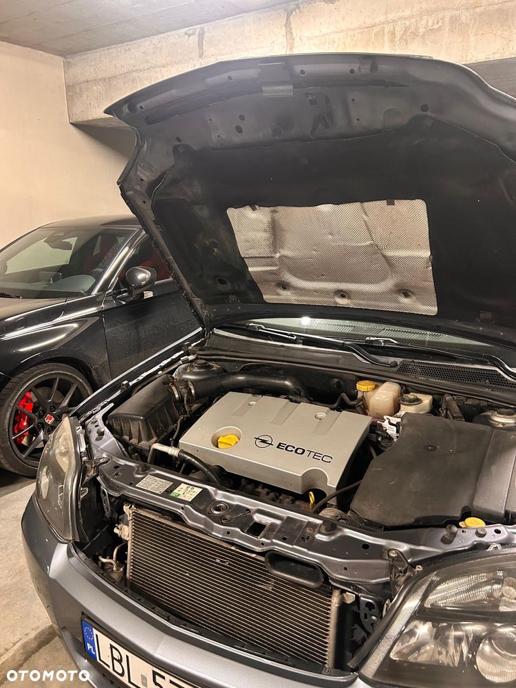 Opel Vectra 1.8 GTS - 14