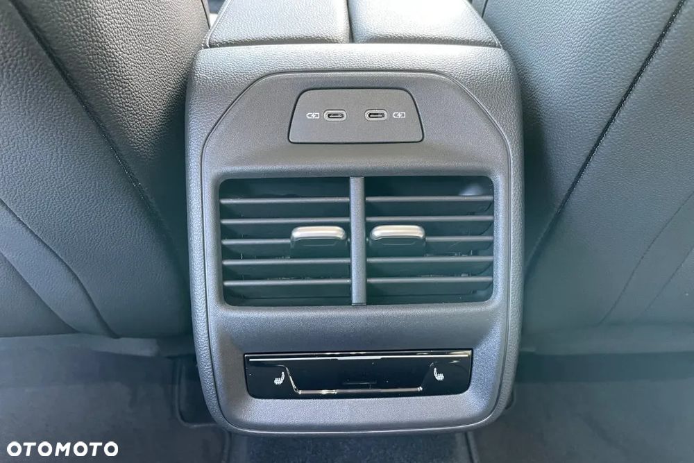 Skoda Superb 2.0 TSI L&K DSG - 16