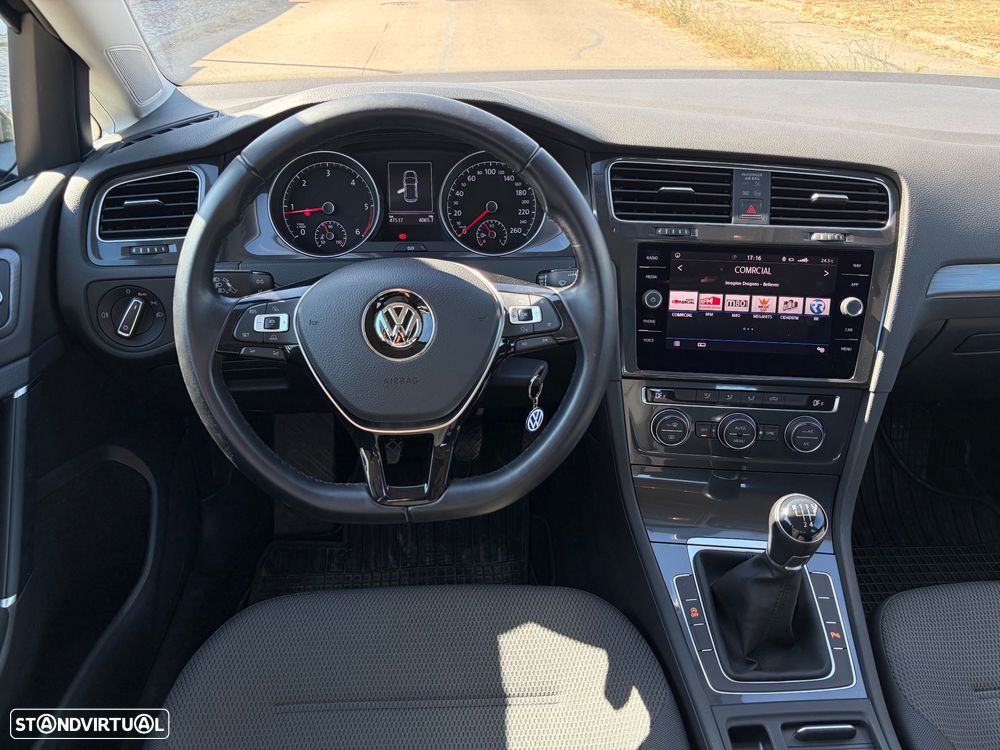 VW Golf 1.6 TDI R-Line - 9