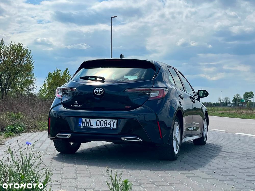 Toyota Corolla - 5
