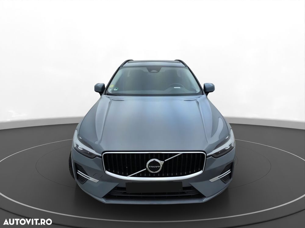 Volvo XC 60 B4 MHEV Momentum Pro - 3