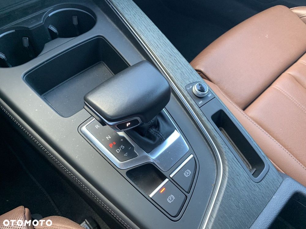 Audi A4 Allroad - 22