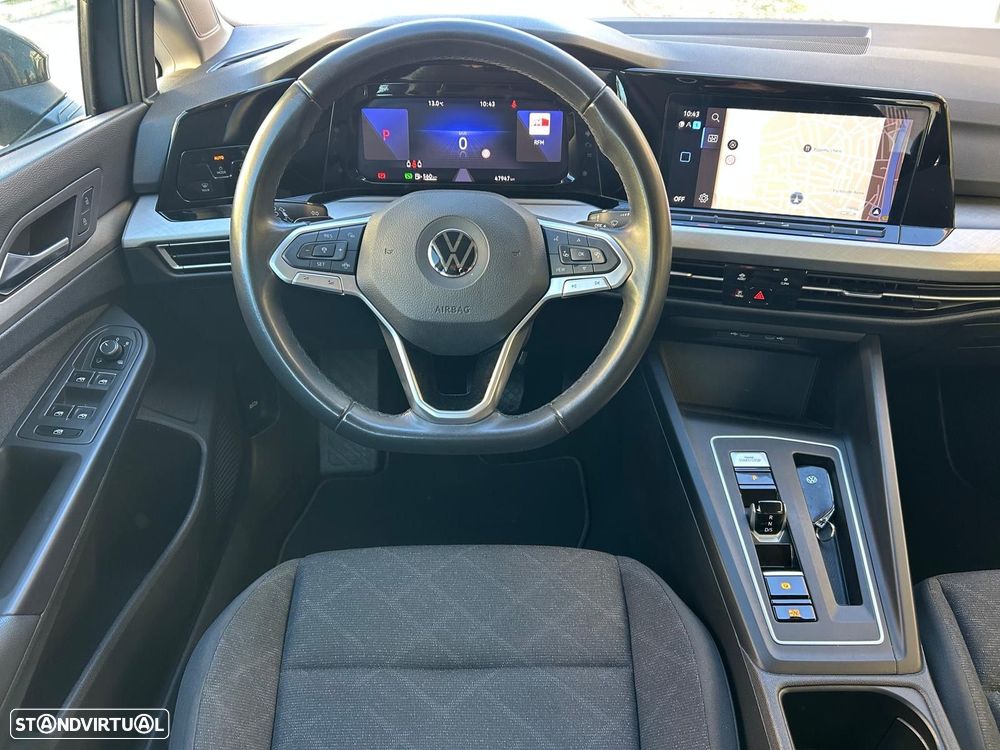 VW Golf 1.0 eTSI Life DSG - 19