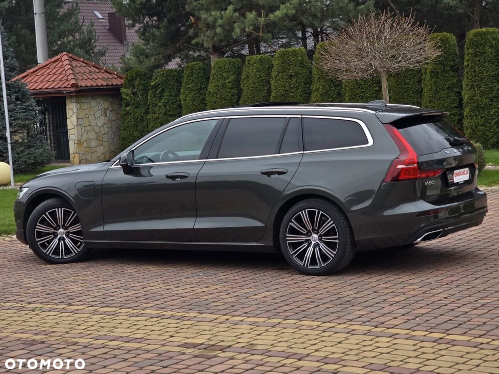 Volvo V60 T8 AWD Plug-In Hybrid Inscription - 10