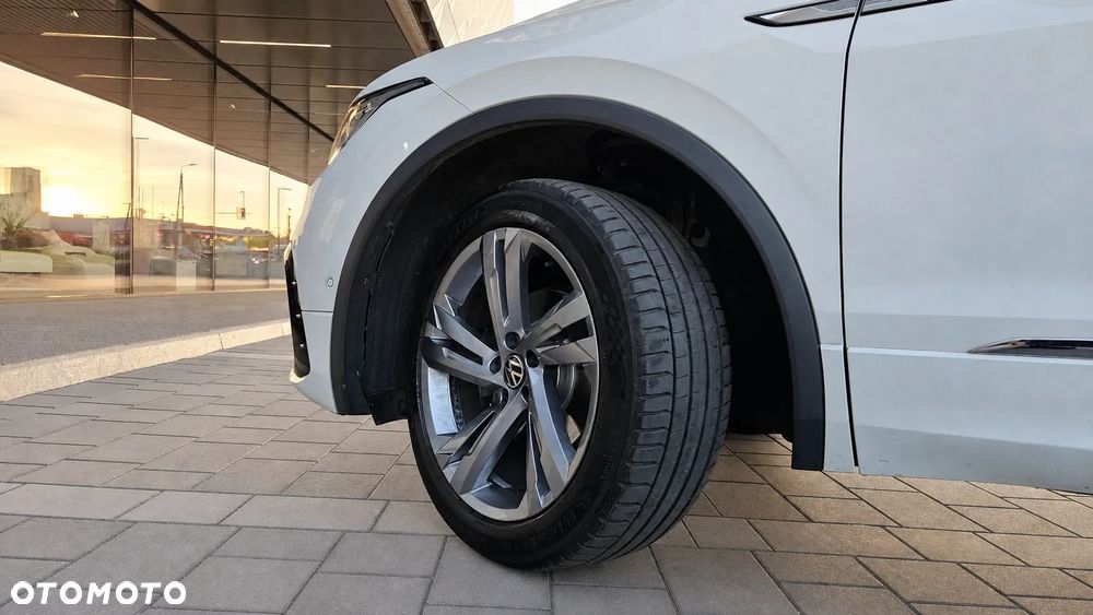 Volkswagen Tiguan 2.0 TDI SCR 4Mot R-Line DSG - 16