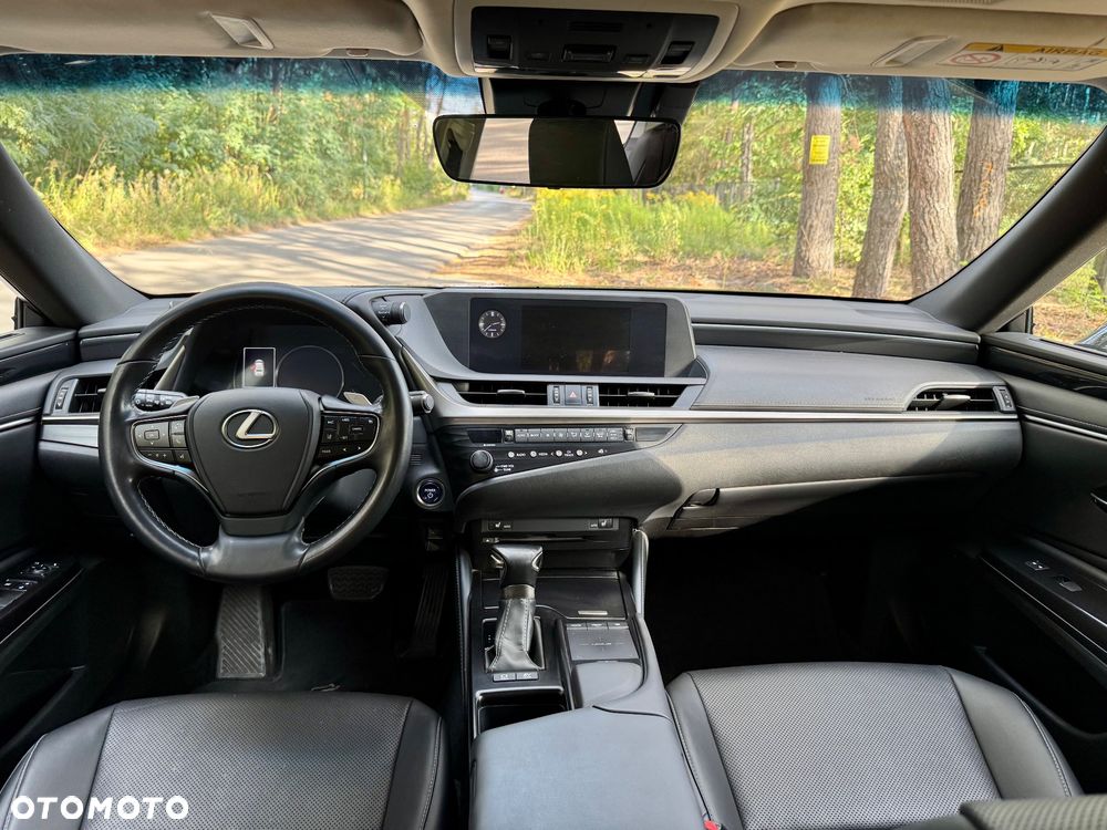 Lexus ES 300h Business Line - 20