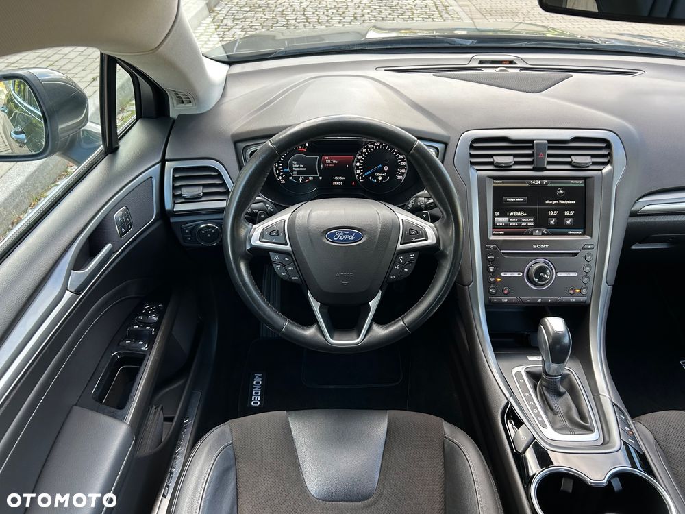 Ford Mondeo Turnier 1.5 EcoBoost Start-Stopp Autom Titanium - 27