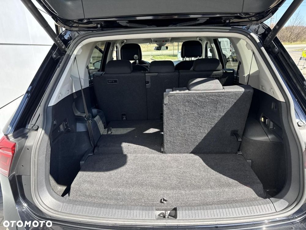 Volkswagen Tiguan Allspace - 20