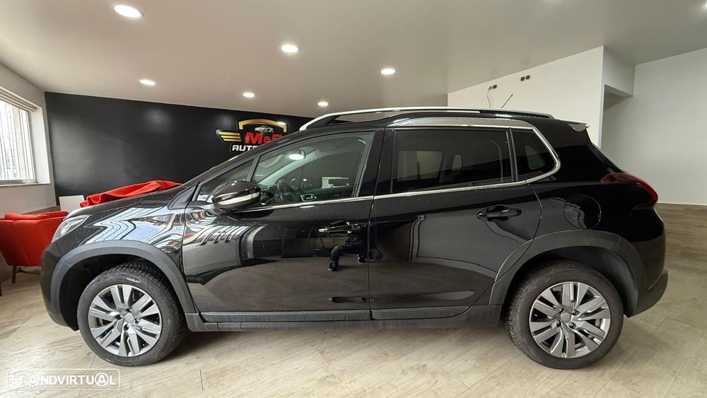 Peugeot 2008 PureTech 130 Allure - 12